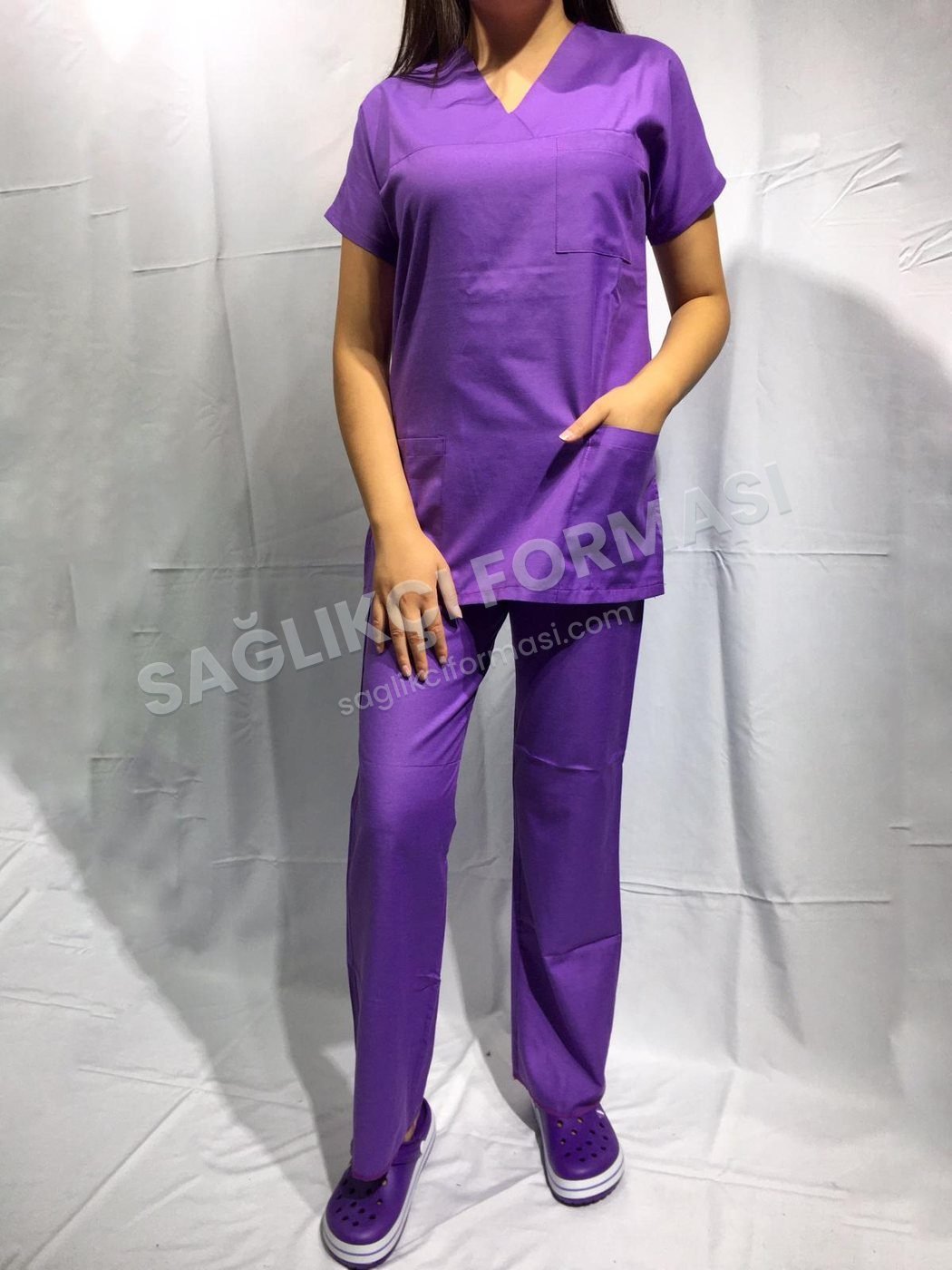 Modern Nurse Uniform – HRMS-0401